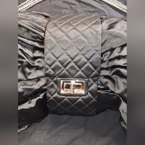 Chanel Black Satin Jumbo Bow Chain Shoulder Bag - Picture 4 of 12